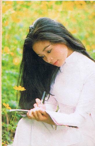 Diễn viên lồng tiếng Thu Hương